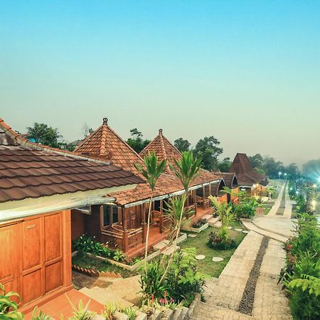 Navalia Villa Bedugul ブドゥグル エクステリア 写真